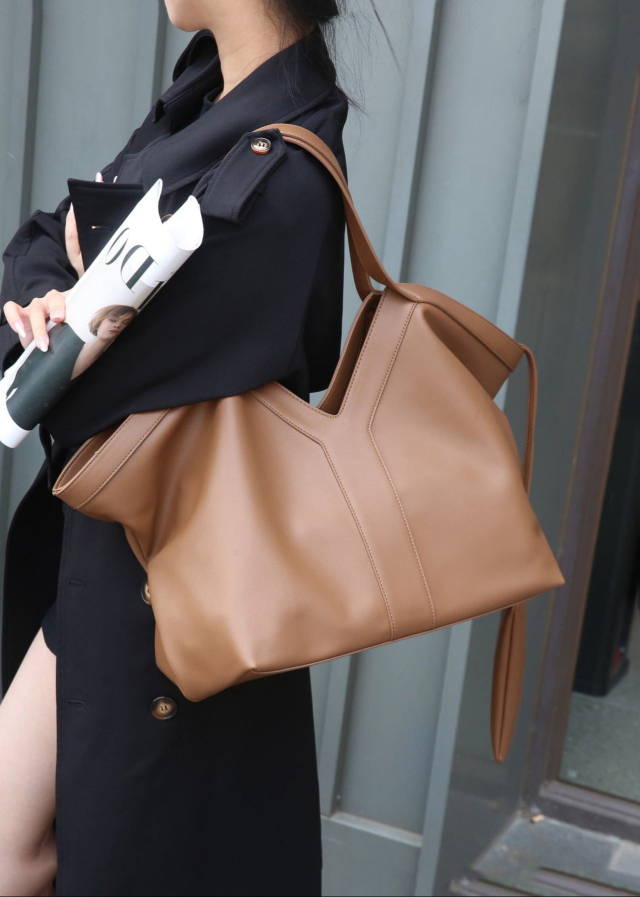 Premium Leather Tote Bag – Elegant Handbag