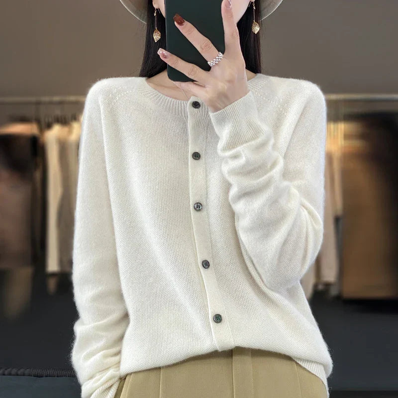 Eleanor | Women's Extra Fine Merino Wool Cardigan – Classic Knitwear