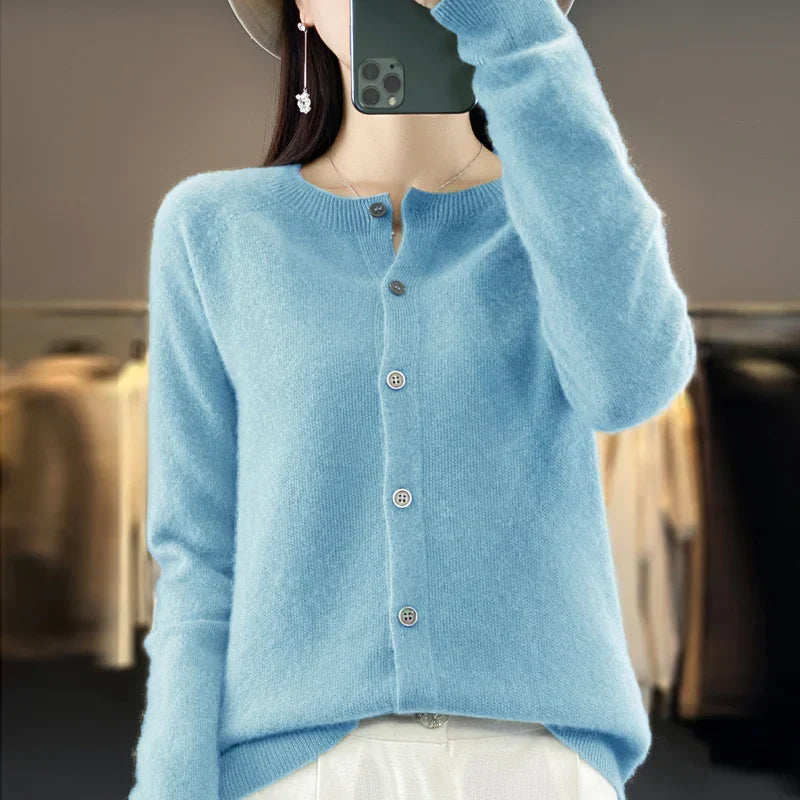 Eleanor | Women's Extra Fine Merino Wool Cardigan – Classic Knitwear