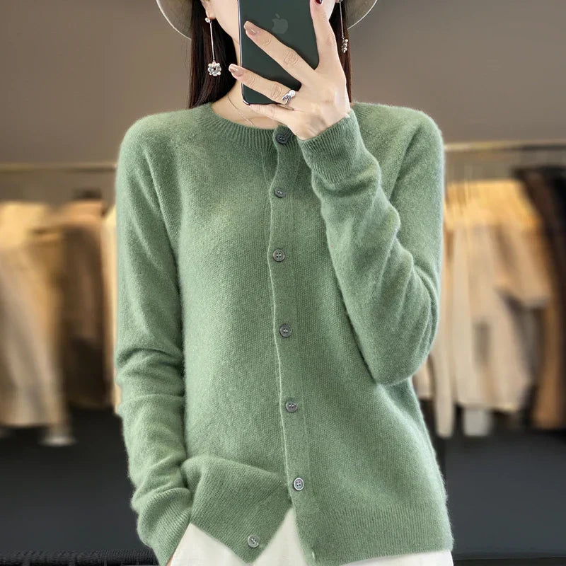 Eleanor | Women's Extra Fine Merino Wool Cardigan – Classic Knitwear