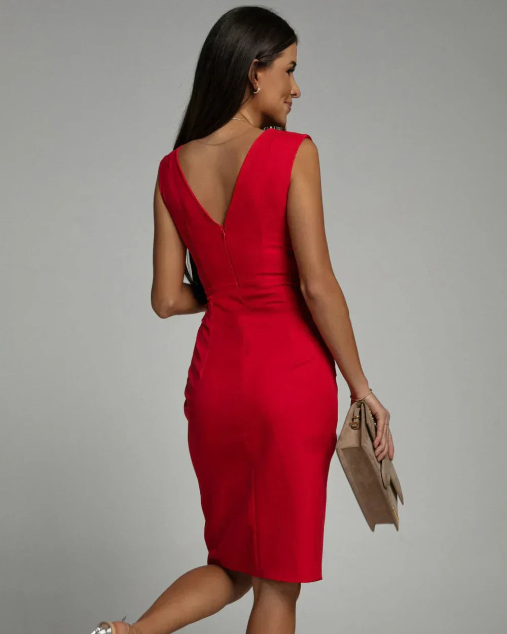 Elegant Timeless Dress – Classic Chic Style