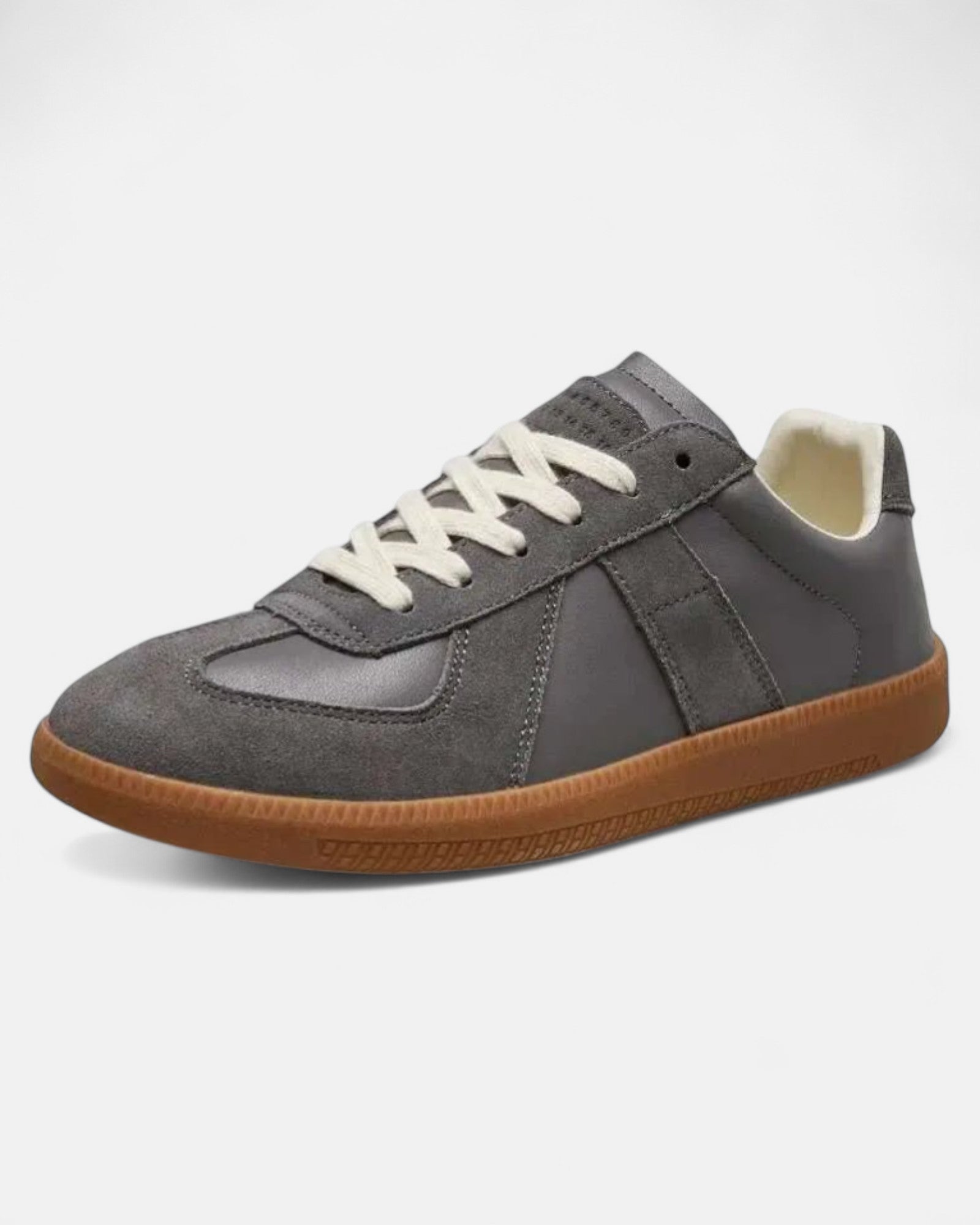 Retro Casual Shoes with Thick Soles – Trendy