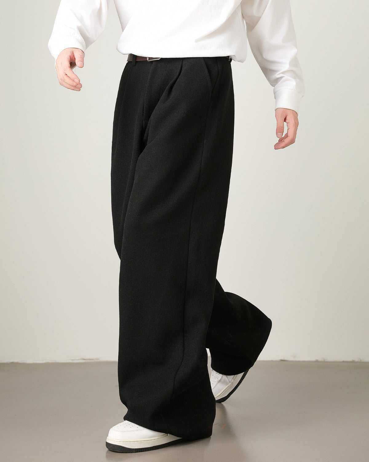 Men’s Wool Blend Wide-Leg Trousers – Smart Tailored